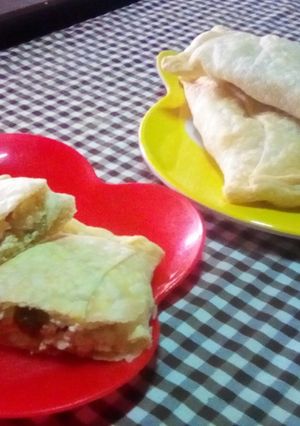 Una foto de Pasteles con ricotta y albahaca en la air fryer 🔁╰( ・ ᗜ ・ )―0
