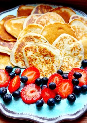 O poză a rețetei Mini pancakes cu iaurt.