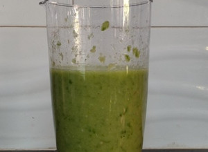 Una foto de Pasta de ají cacho de cabra verde