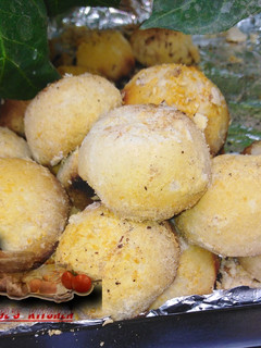 A picture of Traditional cookies (gireba).