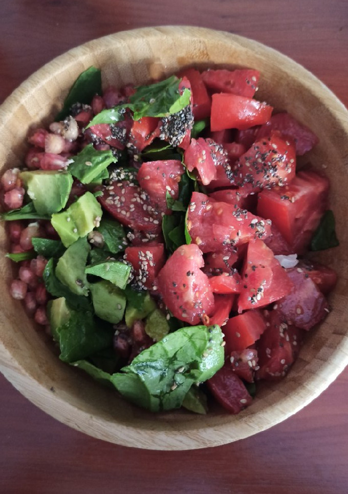 Una foto de Ensalada con granada