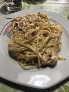 Una foto de Spaghettis a la carbonara
