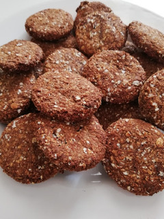 Una foto de Galletitas de avena y almendras