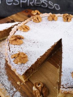 Gyors kávés-diós pite recept fotója