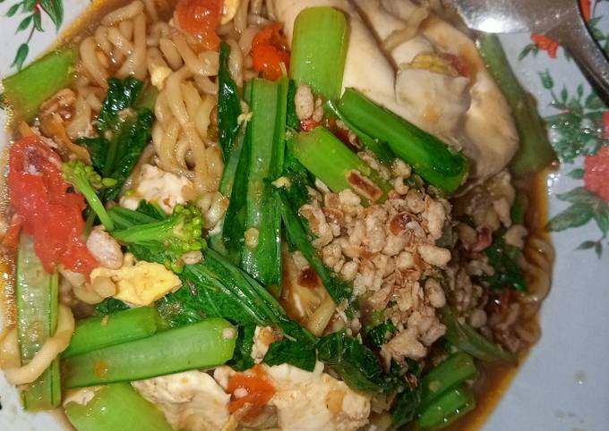 Anti Ribet, Bikin Indomie goreng kuah Ekonomis Untuk Dijual