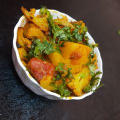 A picture of Cauliflower dry veg 😋.