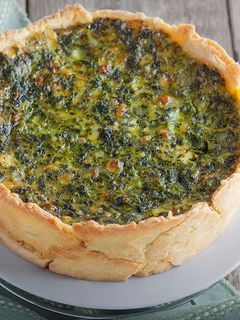 Una foto de Quiche de espinacas y bacon