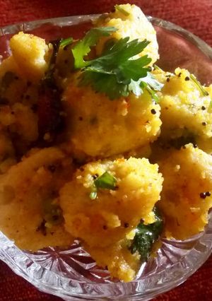 A picture of Authentic and Healthy steamed Laadwa Dhokli.