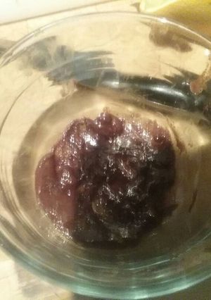 A picture of Chocolate lemon sauce.