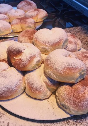 Una foto de Ensaimadas o pancitos rellenos