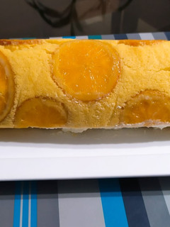 Una foto de Orange Rolls