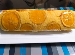 Una foto de Orange Rolls