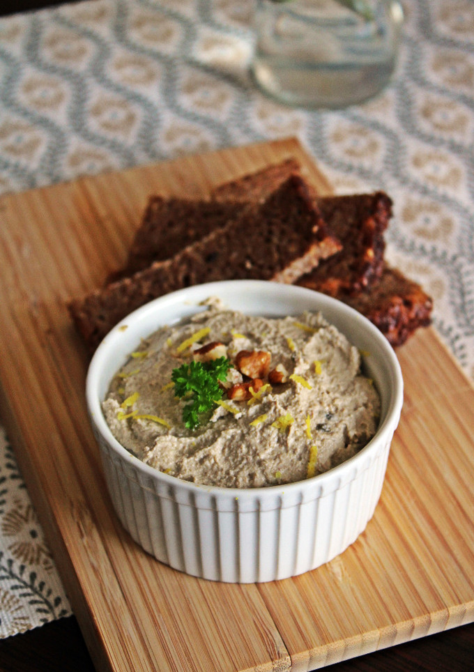 Una foto de Paté de tofu y algas