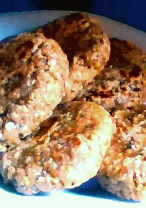 Una foto de Galletas veganas y veloces de avena y maní (sin horno)