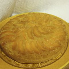 A picture of Upsidedown Apricot Cake.