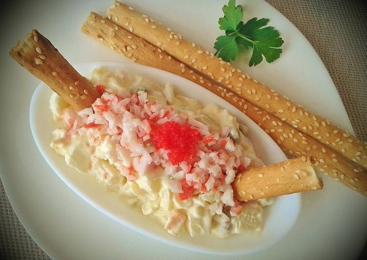 Tapa de ensaladilla de surimi de cangrejo