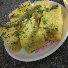 A picture of Dhokla.