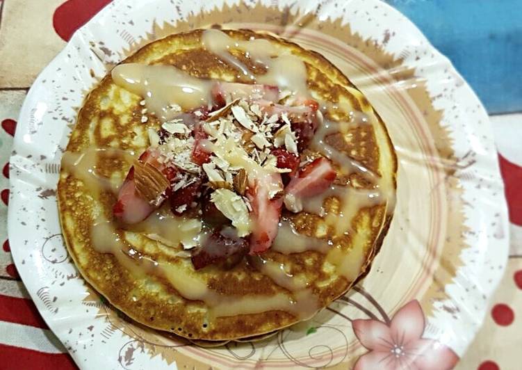 Step-by-Step Guide to Make Award-winning Strawberry Pancakes