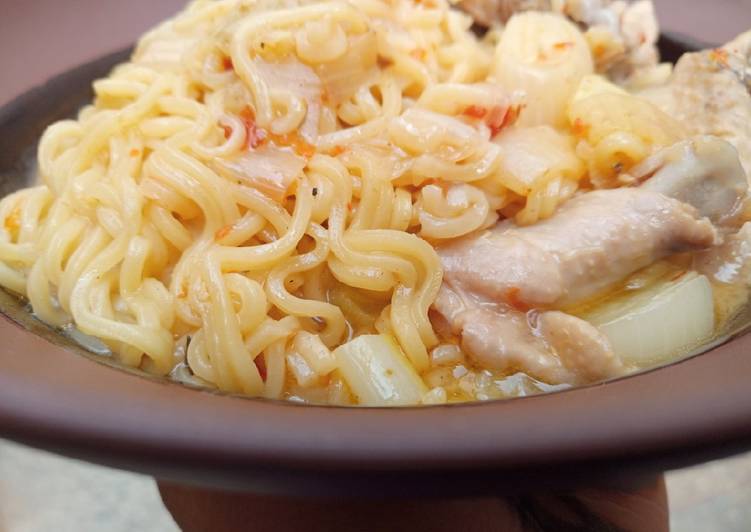 Chicken noodles