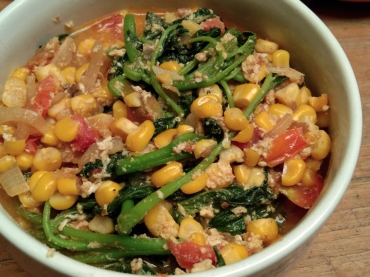 Cara Gampang Menyiapkan Tumis bayam jagung pedas Anti Gagal