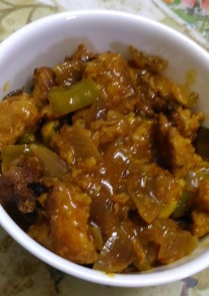 A picture of Chilli chicken.