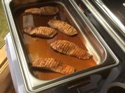 Una foto de pescado glaseado