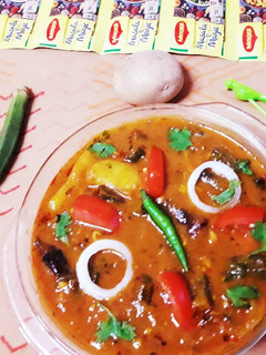 भिंडी आलू सब्जी (Bhindi Aloo Sabji ki recipe in Hindi) रेसिपी मुख्य फोटो