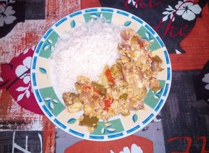 Una foto de Tilapia salteada