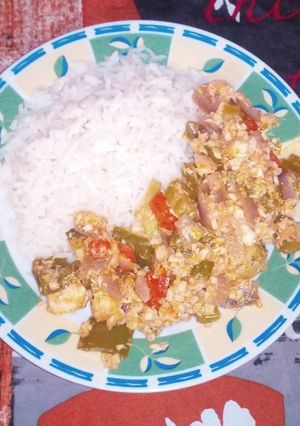Una foto de Tilapia salteada
