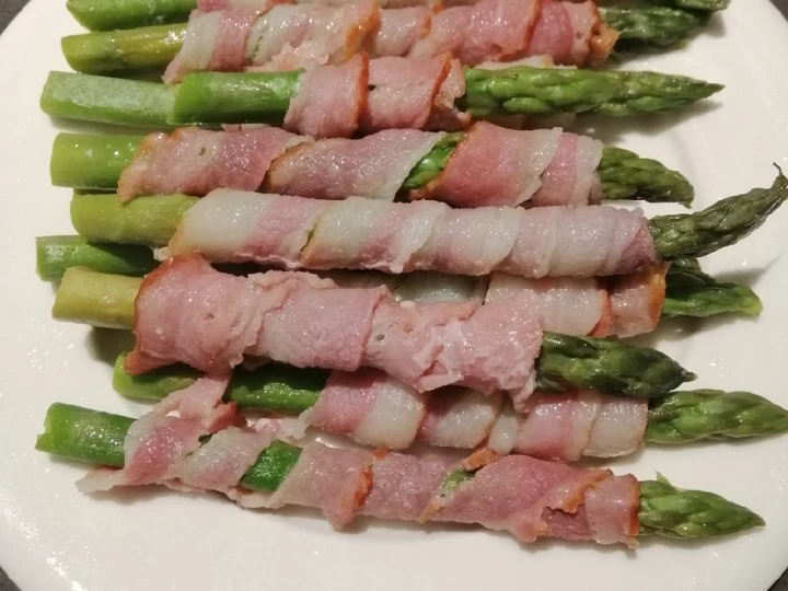 Easy Ways Make Recipes Steam Bacon and Asparagus the Perfect Tasty.