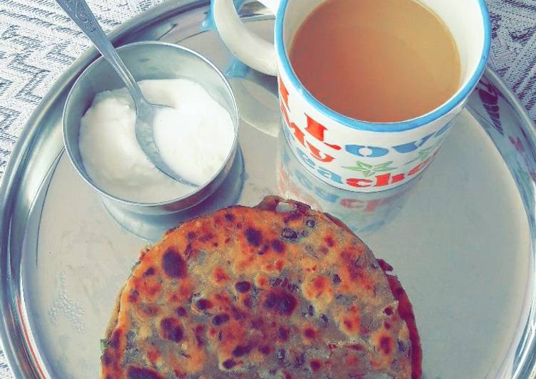 Missi roti Dal Paratha