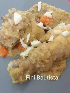 Una foto de Pollo en pepitoria