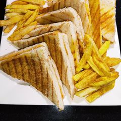 A picture of Grilled Sandwiches With Potato Fries 🍟😋.
