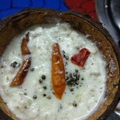 A picture of Nariyal chutney.