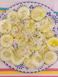 Ensalada de pepinos y cebolla