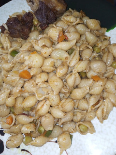 A picture of Fried macaroni.
