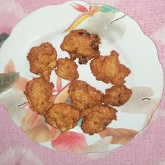 A picture of Different Varieties Of Pulses Fritters I.e Onions And Potato Fritters.