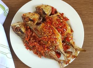 Foto resep Ikan Goreng Cabe Merah