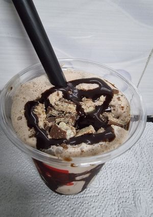 A picture of Kitkat Krusher (KFC style).