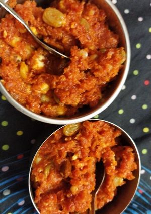 गाजर के हलवा (gajar ke halwa recipe in Hindi) रेसिपी मुख्य फोटो