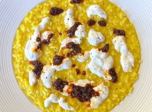 Foto di Risotto allo zafferano, stracciatella e ’nduja
