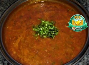 Una foto de Salsa 🌶Sriracha para:🥩🍗O 🍜