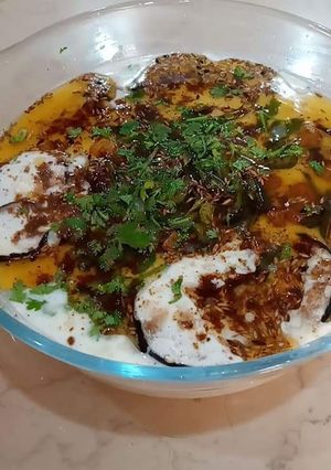 A picture of Bhagare dahi bengan 😋😋.