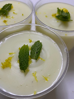 Φωτογραφία της συνταγής Crème de citron au mastic, (Κρέμα λεμονιού με άρωμα μαστίχας)