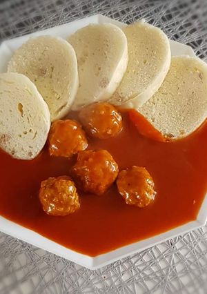 Paradicsomos🍅 húsgombócok recept fotója
