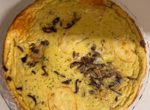 Foto de Quiche de Cebola roxa Caramelizada com queijos