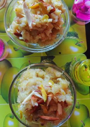 A picture of Apple Pear Halwa.