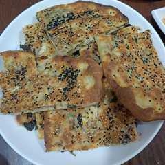 فطيرة الزعتر الاخضر والجبنة-レシピのメイン写真