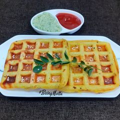 A picture of Uttapam Waffle.