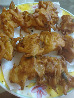 A picture of Kanda Bhajji(onion pakore).
